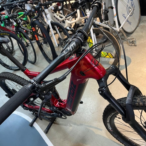 BICI OCASIÓN ELÉCTRICA MENDI EX40 CARBONO ROJA TALLA L JIP CARBONO